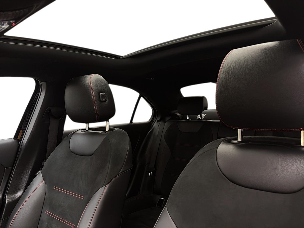 Mercedes-Benz A-Class  2022 à Québec, Québec - 10 - w1024h768px