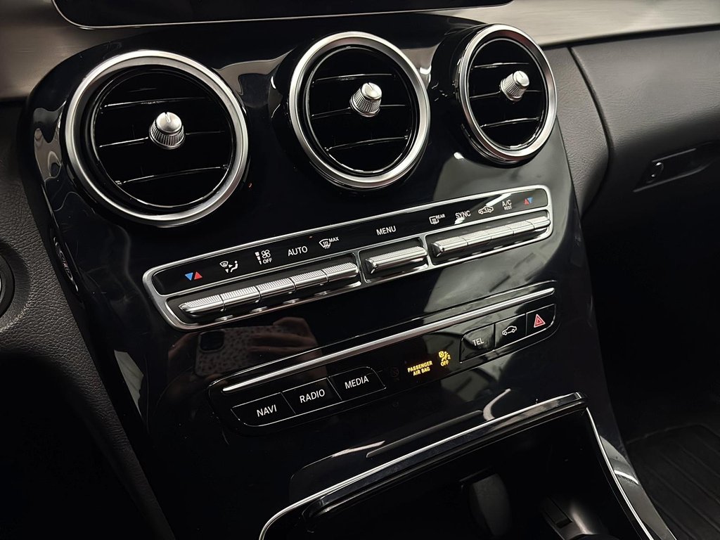 Mercedes-Benz C-Class  2022 à Québec, Québec - 14 - w1024h768px