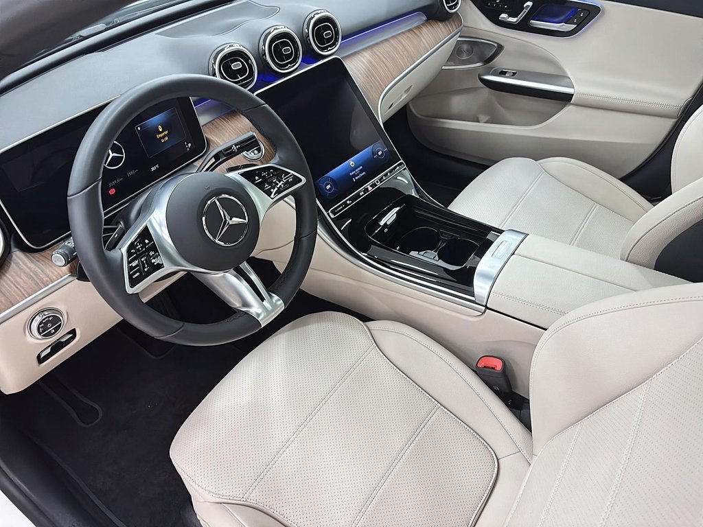 Mercedes-Benz C-Class  2024 à Québec, Québec - 10 - w1024h768px