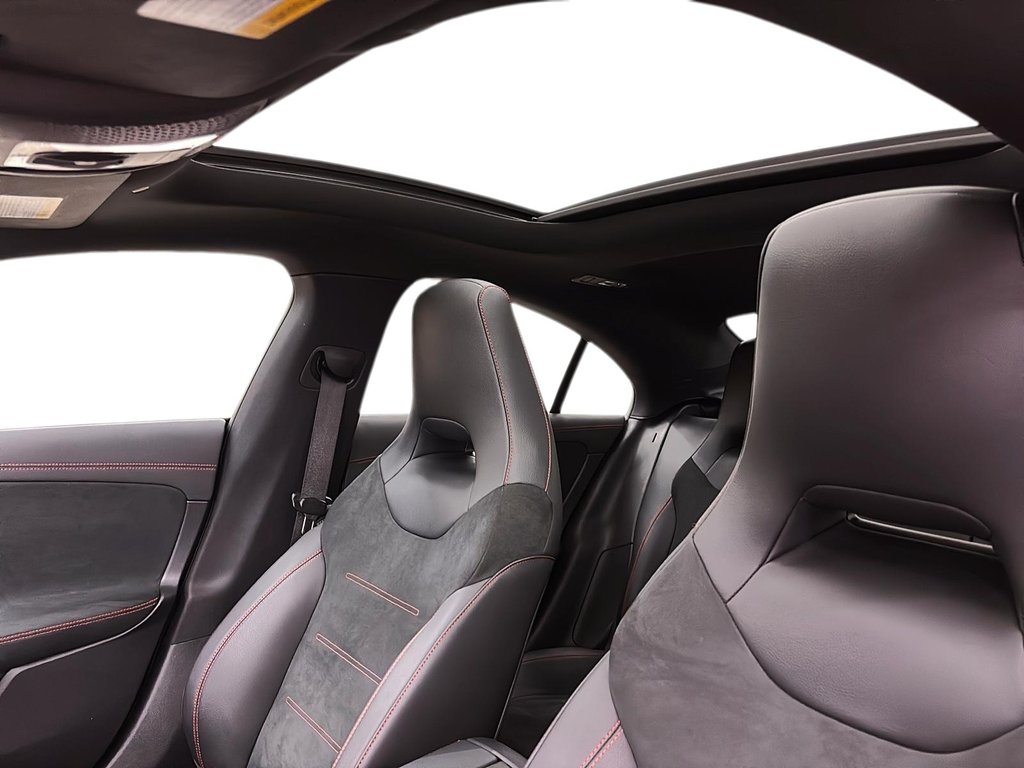 Mercedes-Benz CLA  2023 à Québec, Québec - 11 - w1024h768px