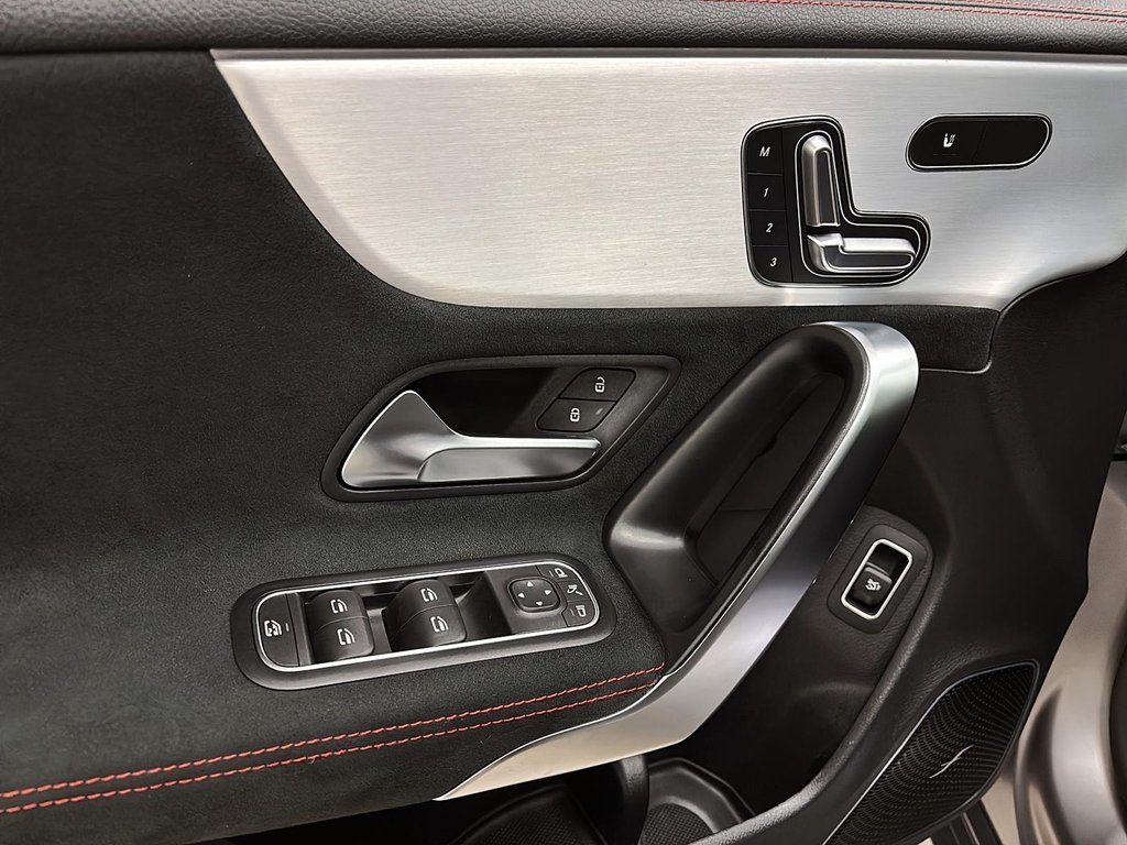 Mercedes-Benz CLA  2023 à Québec, Québec - 9 - w1024h768px