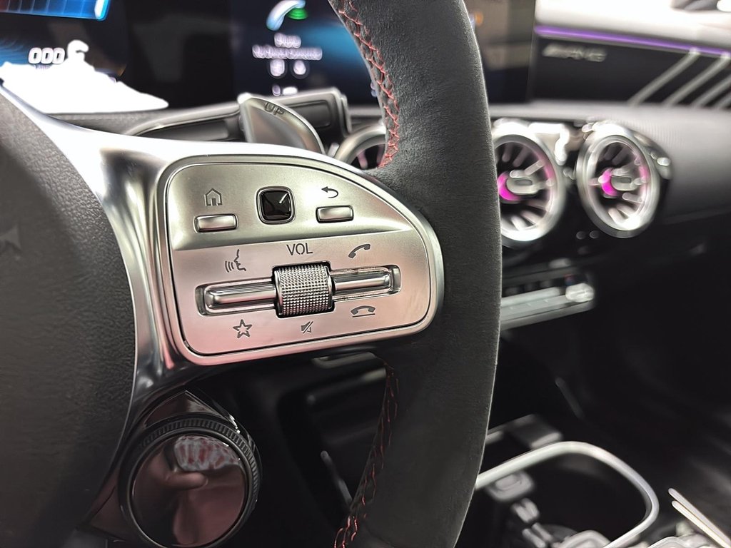 Mercedes-Benz CLA  2023 à Québec, Québec - 21 - w1024h768px