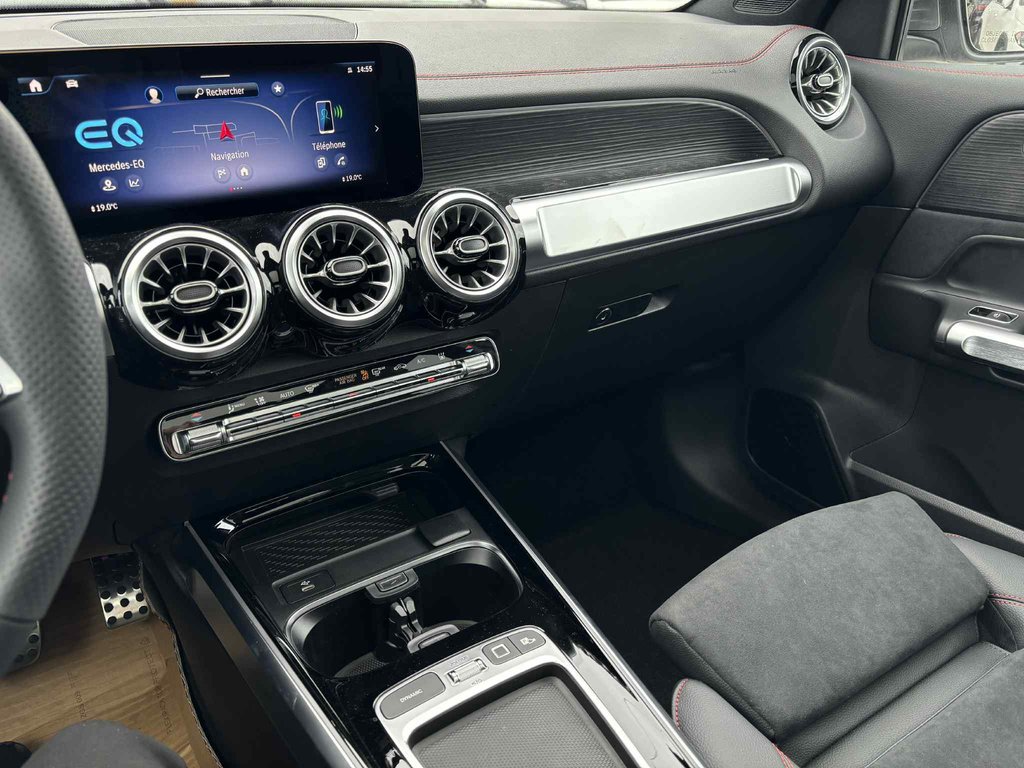 2025 Mercedes-Benz EQB in Quebec, Quebec - 8 - w1024h768px