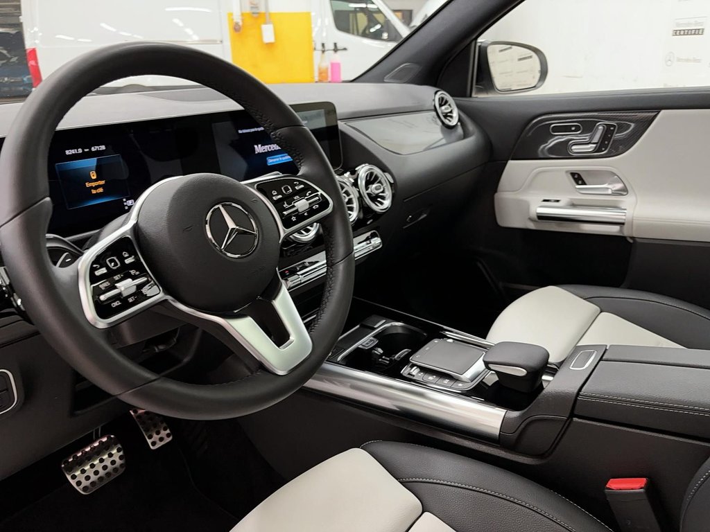 2021 Mercedes-Benz GLA in Quebec, Quebec - 8 - w1024h768px