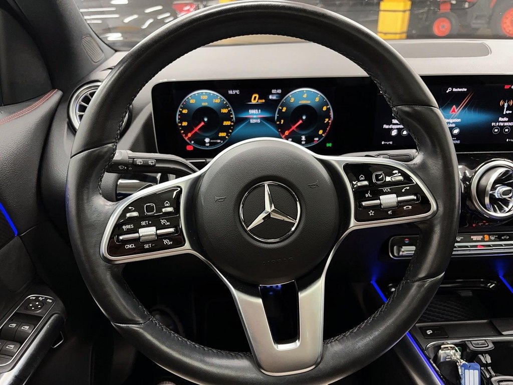 Mercedes-Benz GLA  2021 à Québec, Québec - 15 - w1024h768px