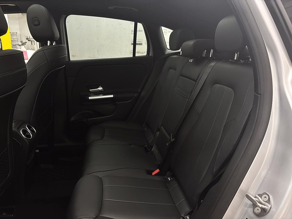 2021 Mercedes-Benz GLA in Quebec, Quebec - 8 - w1024h768px