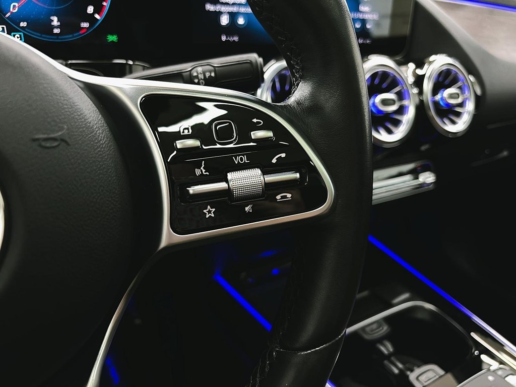 2021 Mercedes-Benz GLA in Quebec, Quebec - 21 - w1024h768px