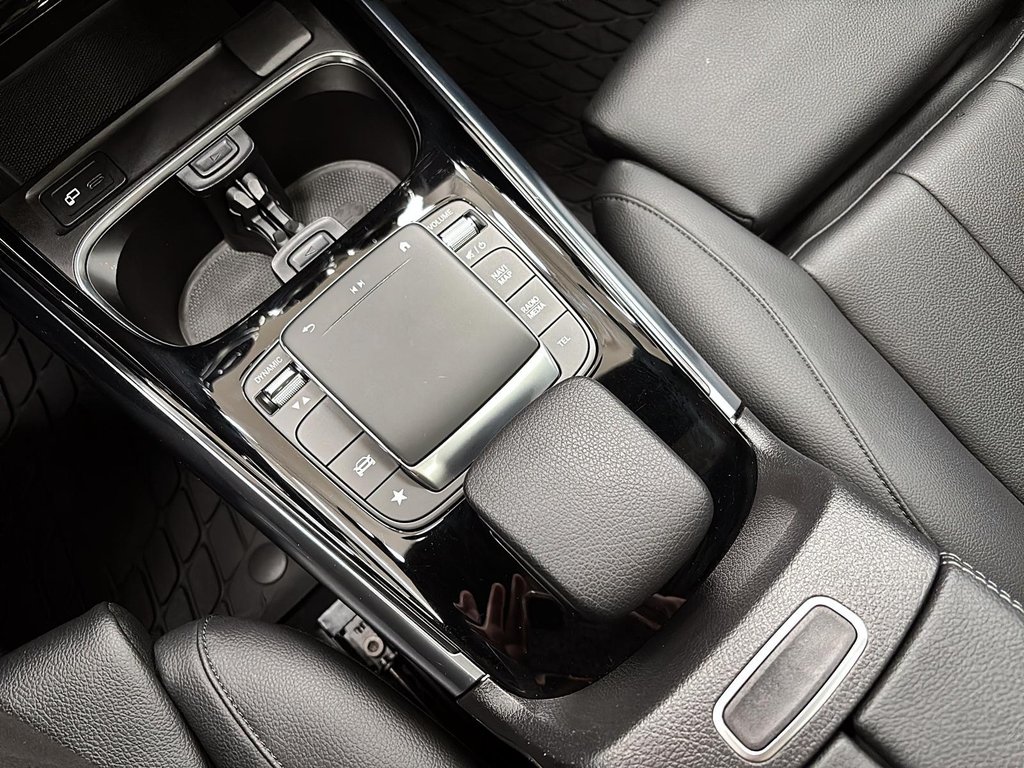 Mercedes-Benz GLA  2021 à Québec, Québec - 17 - w1024h768px