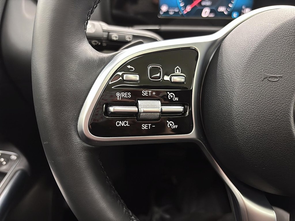 Mercedes-Benz GLA  2021 à Québec, Québec - 18 - w1024h768px