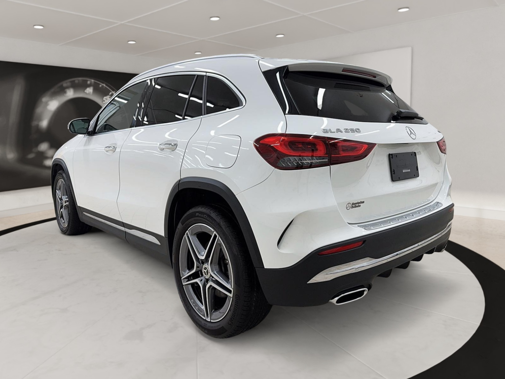 Mercedes-Benz GLA  2022 à Québec, Québec - 4 - w1024h768px