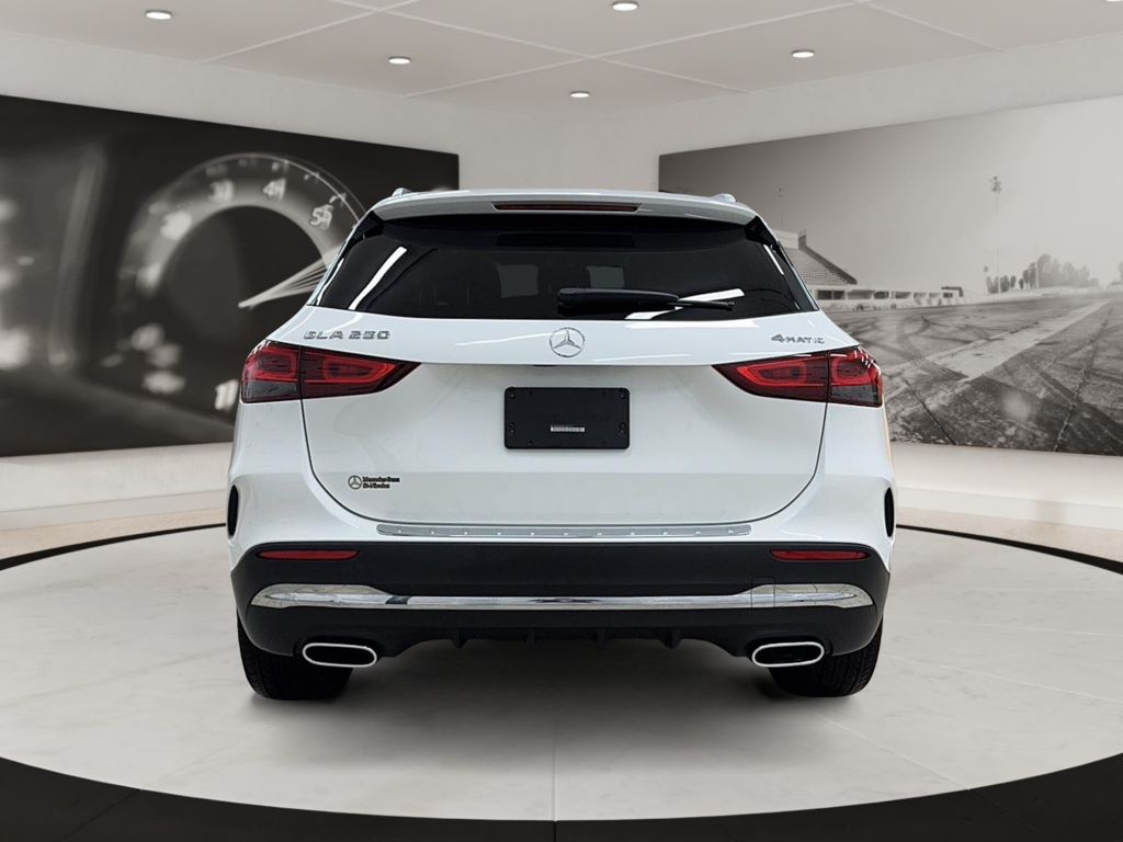 Mercedes-Benz GLA  2022 à Québec, Québec - 3 - w1024h768px