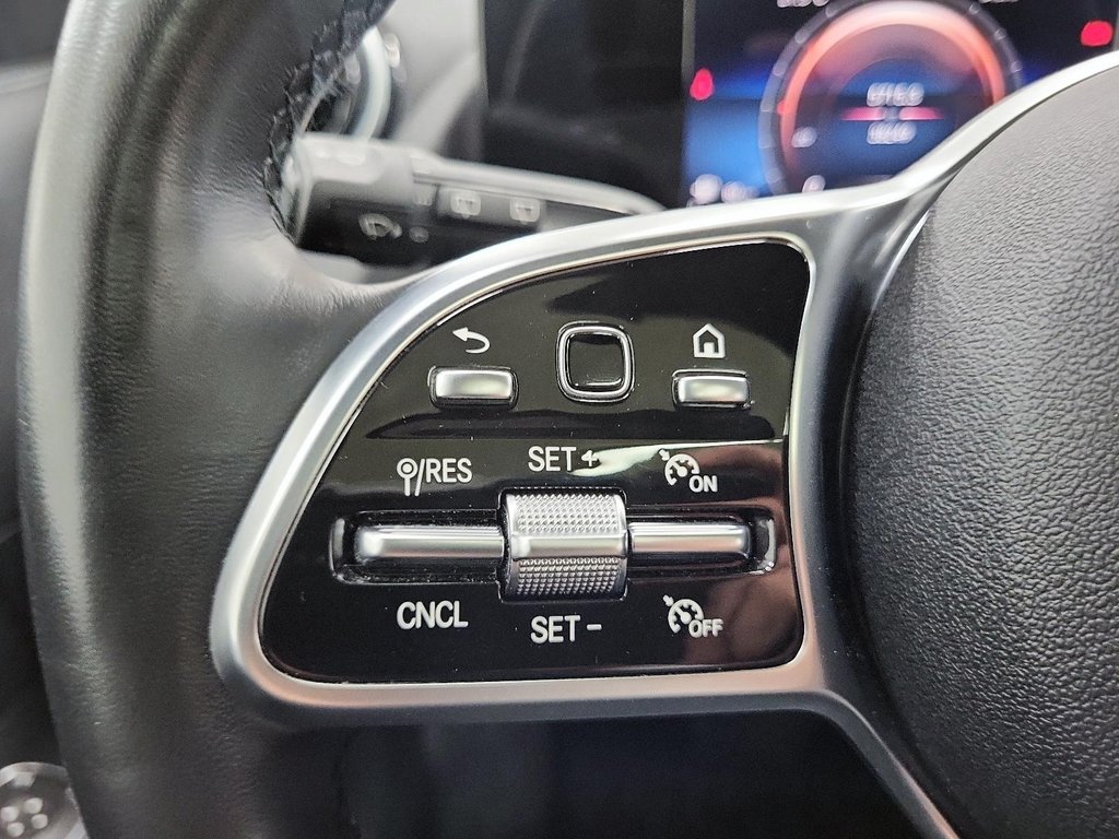 2022 Mercedes-Benz GLA in Quebec, Quebec - 14 - w1024h768px