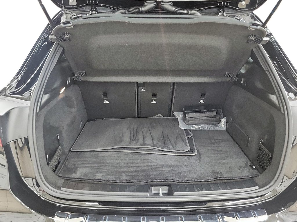 2022 Mercedes-Benz GLA in Quebec, Quebec - 7 - w1024h768px