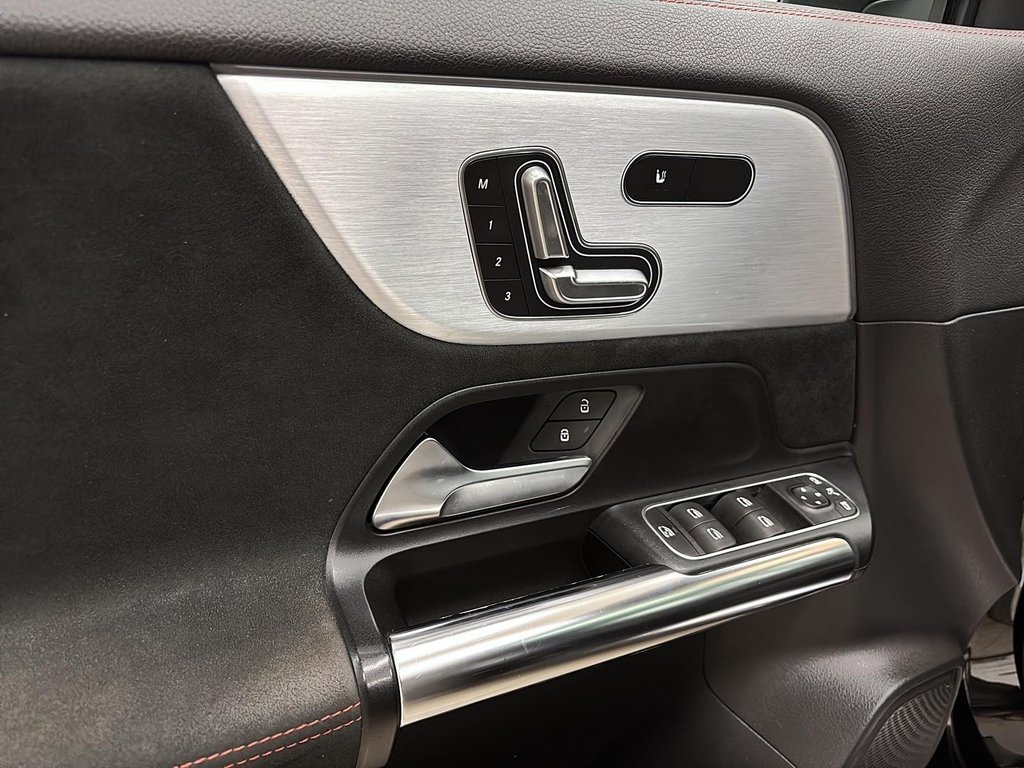 2022 Mercedes-Benz GLA in Quebec, Quebec - 9 - w1024h768px