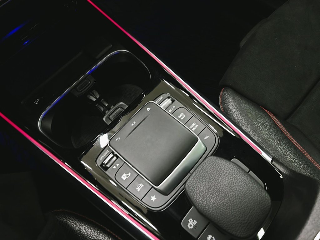 2022 Mercedes-Benz GLA in Quebec, Quebec - 18 - w1024h768px