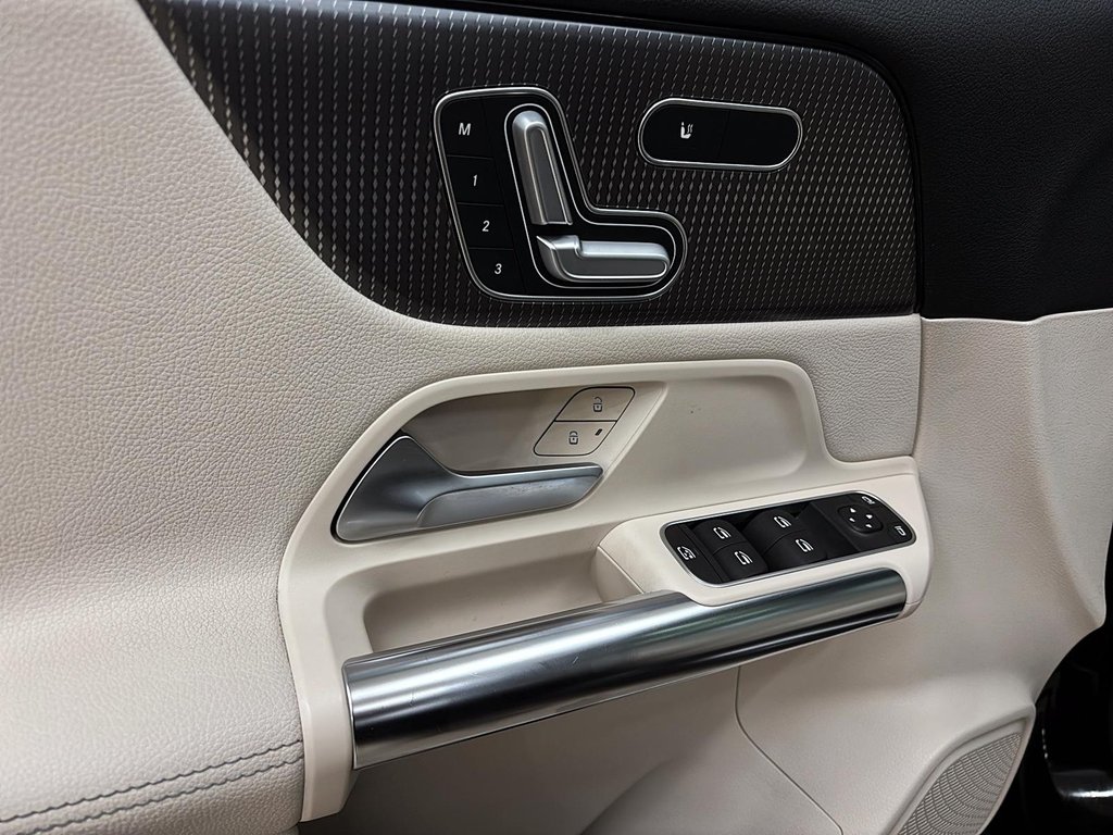 2022 Mercedes-Benz GLA in Quebec, Quebec - 11 - w1024h768px