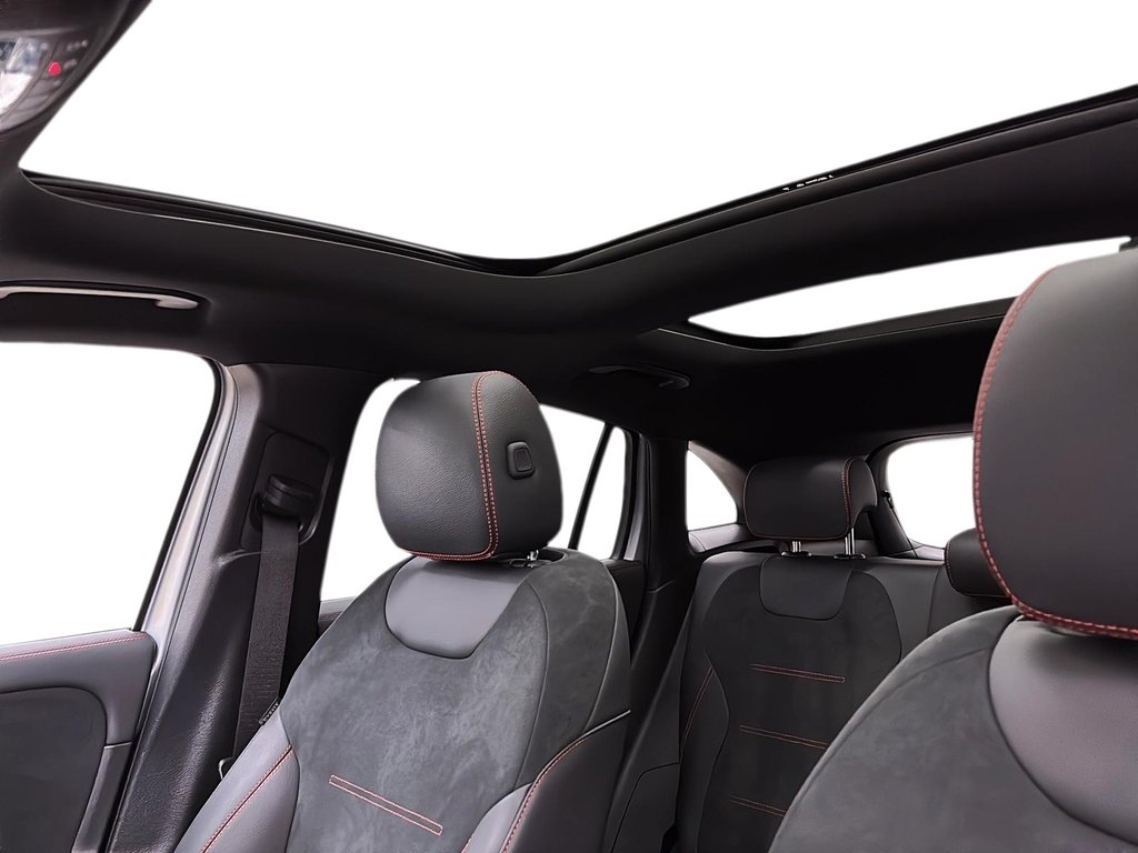 2023 Mercedes-Benz GLA in Quebec, Quebec - 12 - w1024h768px