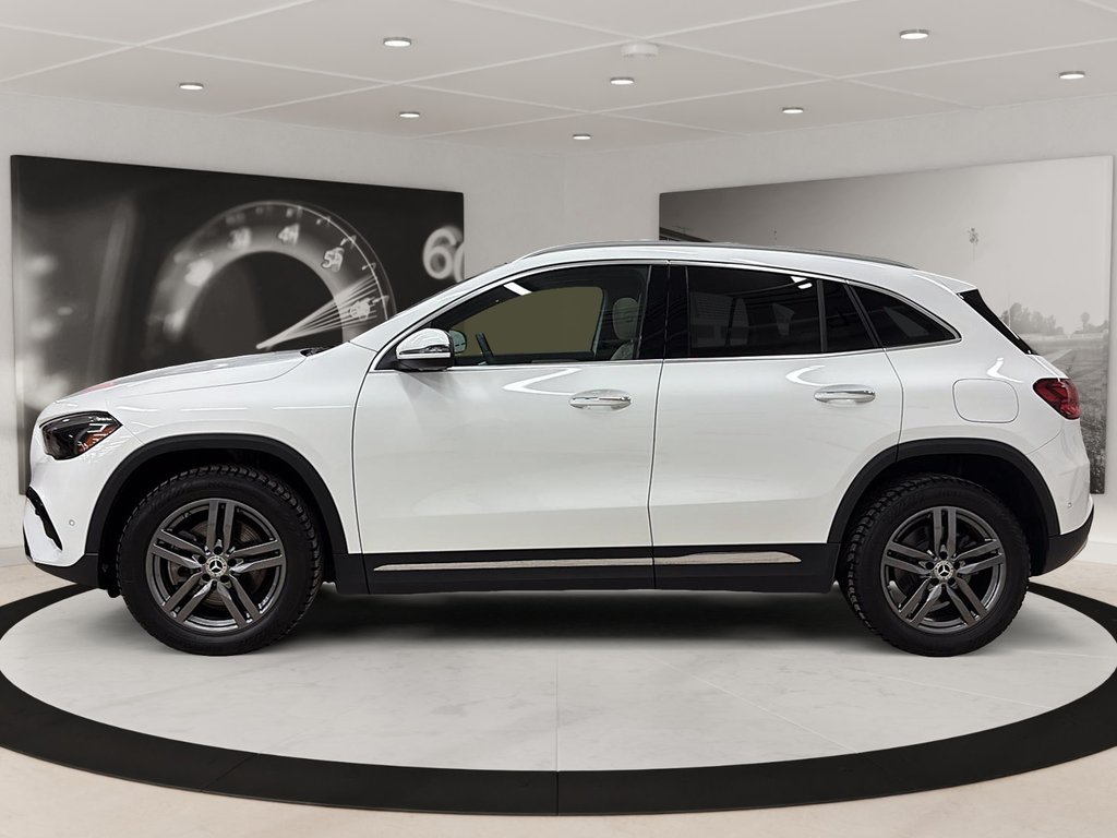 Mercedes-Benz GLA  2024 à Québec, Québec - 7 - w1024h768px
