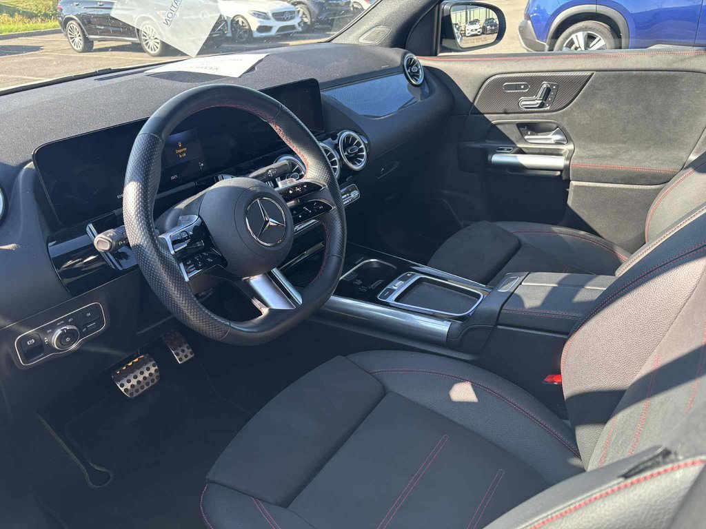 2025 Mercedes-Benz GLA in Quebec, Quebec - 8 - w1024h768px