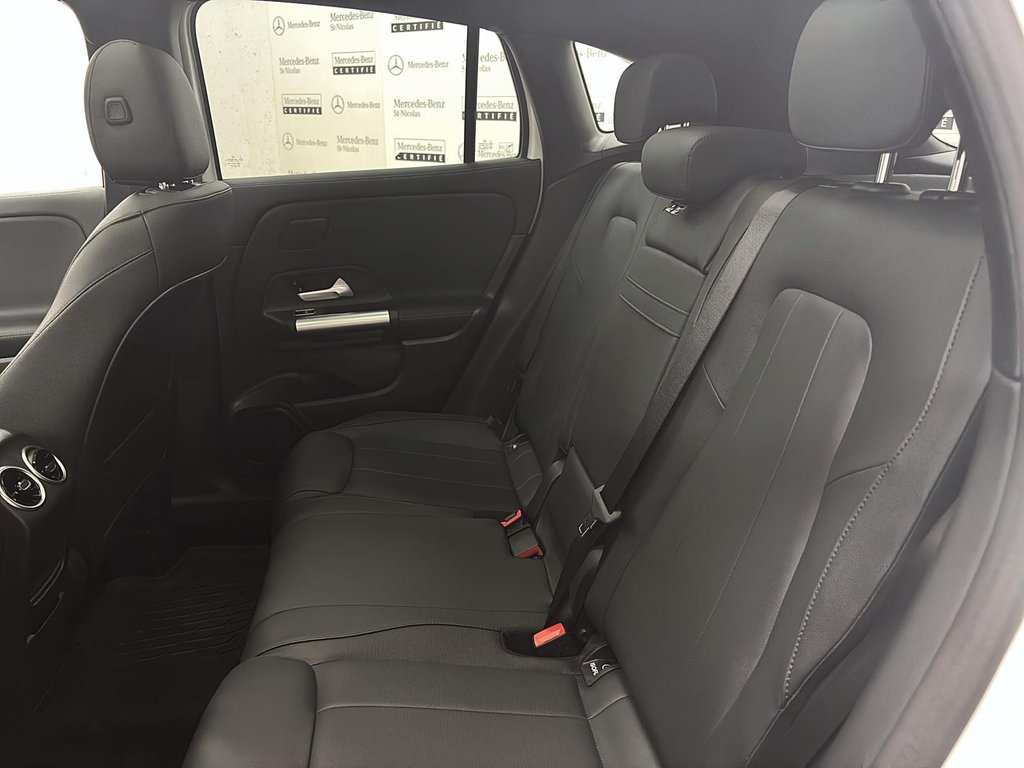 Mercedes-Benz GLA  2025 à Québec, Québec - 8 - w1024h768px