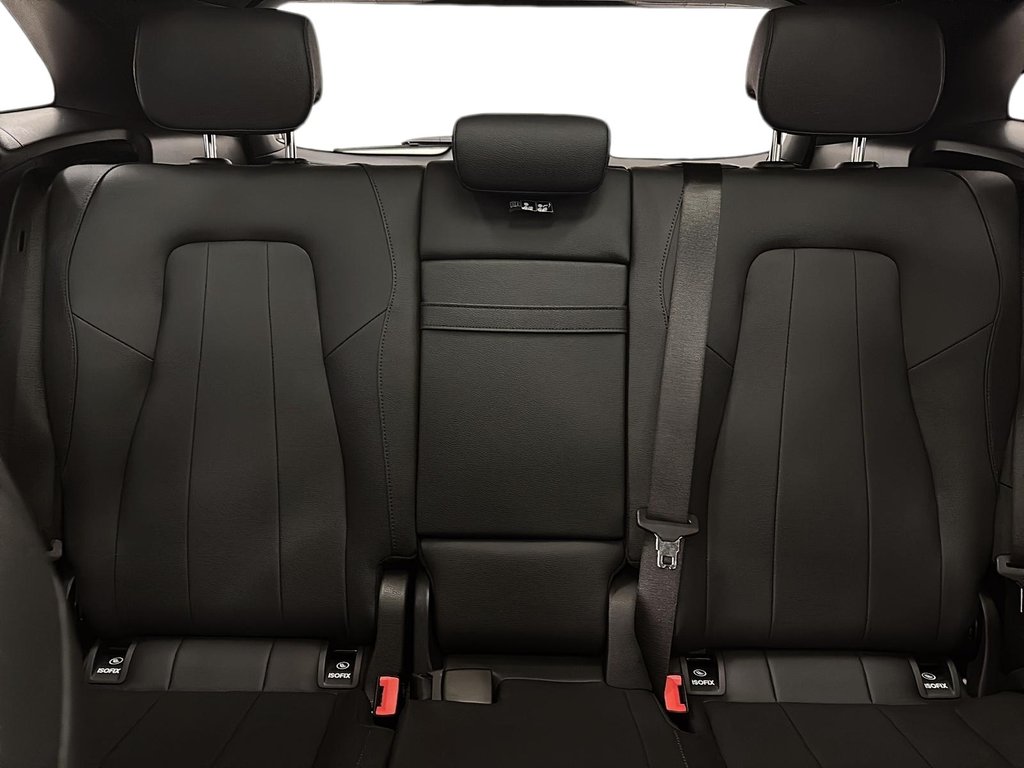 Mercedes-Benz GLA  2025 à Québec, Québec - 12 - w1024h768px