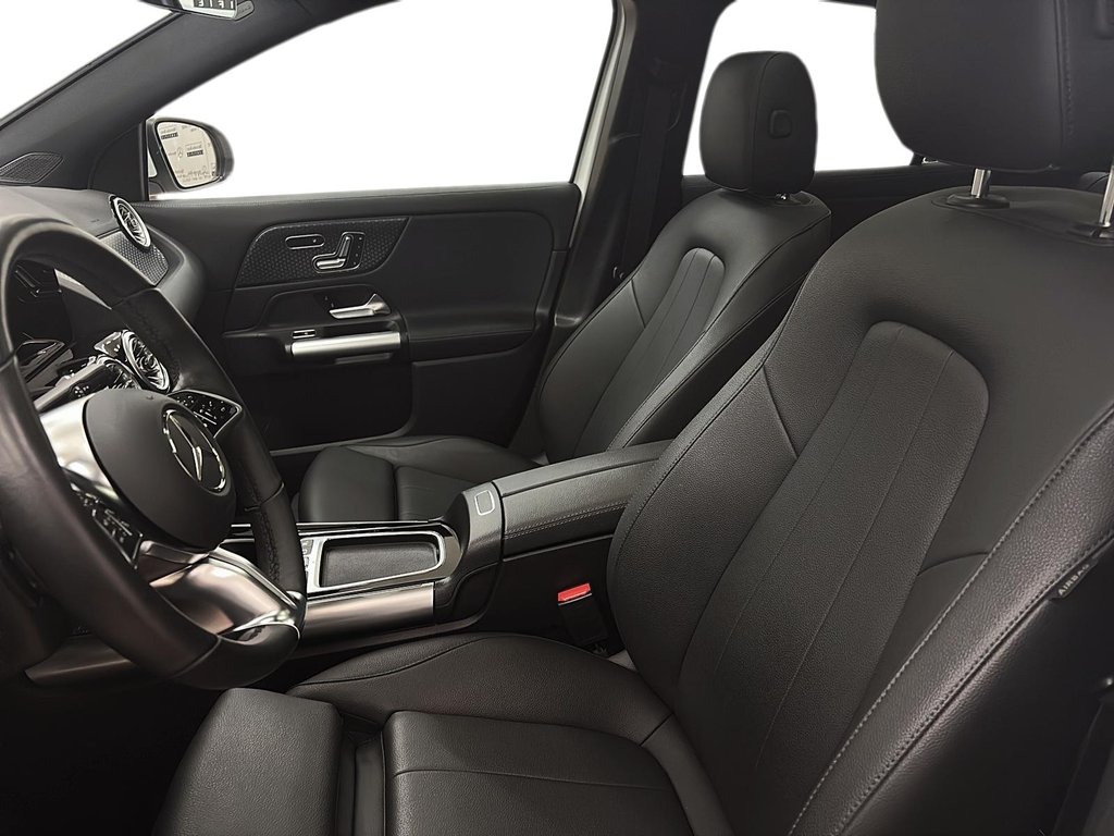 Mercedes-Benz GLA  2025 à Québec, Québec - 9 - w1024h768px