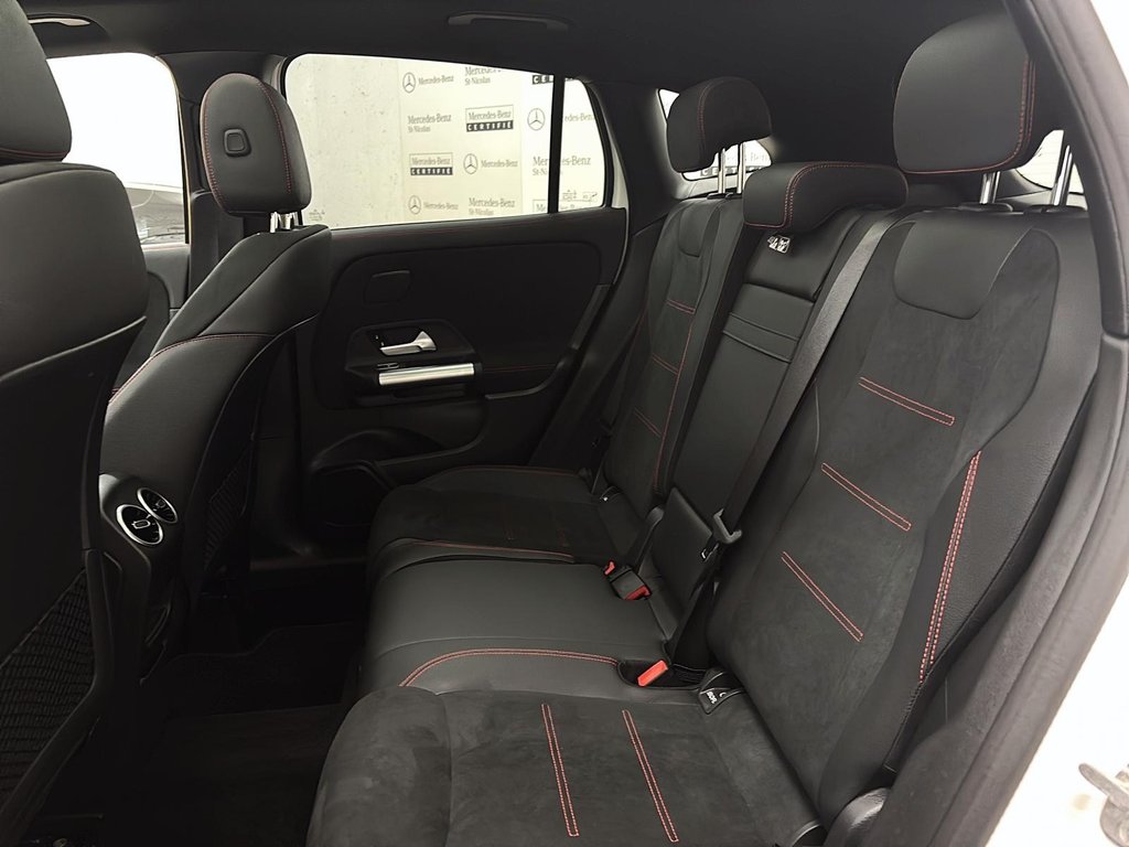 Mercedes-Benz GLA  2025 à Québec, Québec - 8 - w1024h768px