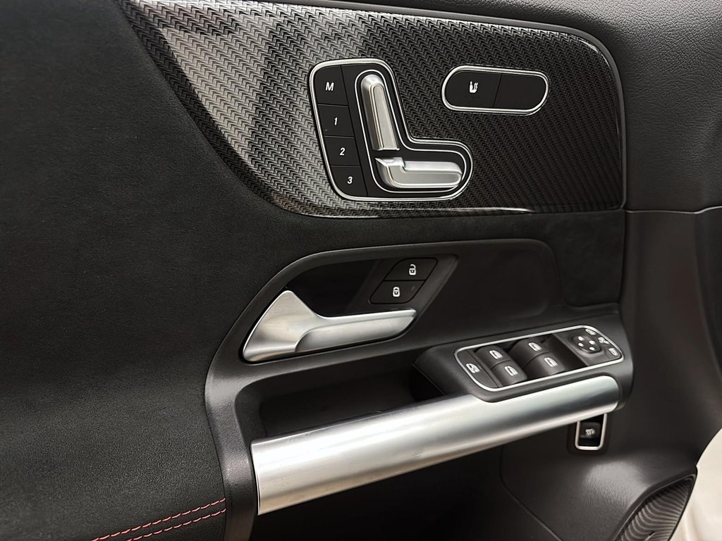 Mercedes-Benz GLA  2025 à Québec, Québec - 9 - w1024h768px