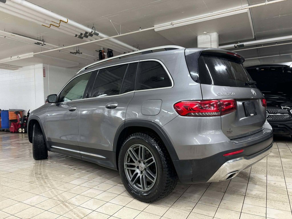 Mercedes-Benz GLB  2021 à Québec, Québec - 2 - w1024h768px