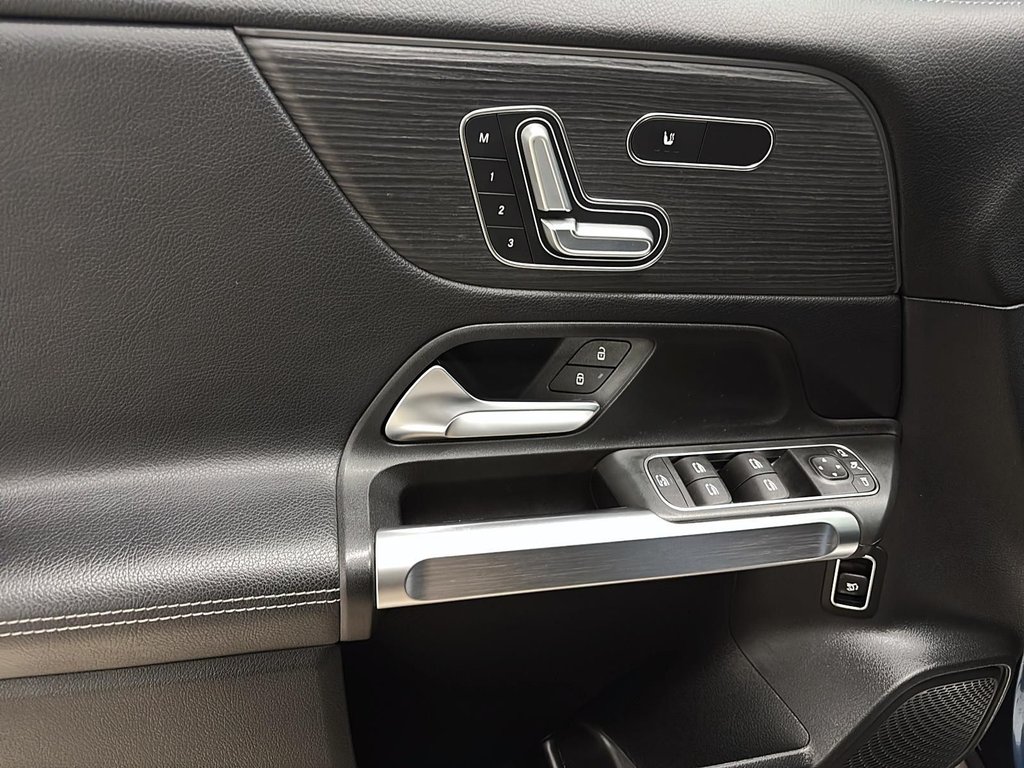 Mercedes-Benz GLB  2021 à Québec, Québec - 8 - w1024h768px