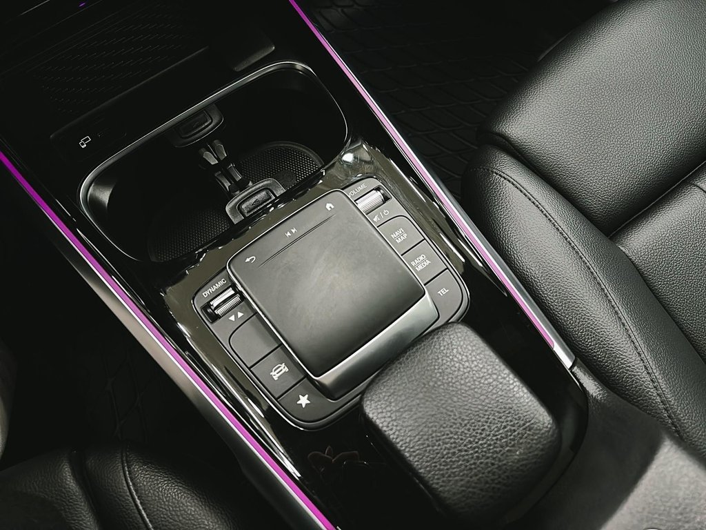 Mercedes-Benz GLB  2021 à Québec, Québec - 17 - w1024h768px