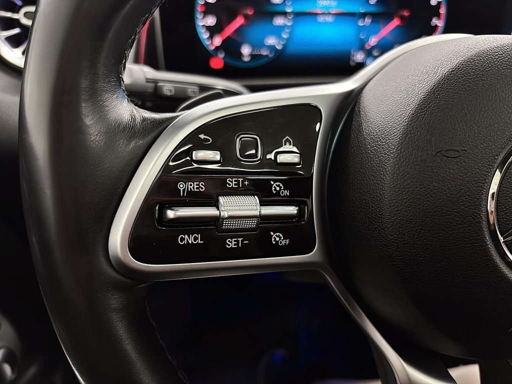 Mercedes-Benz GLB  2021 à Québec, Québec - 19 - w1024h768px