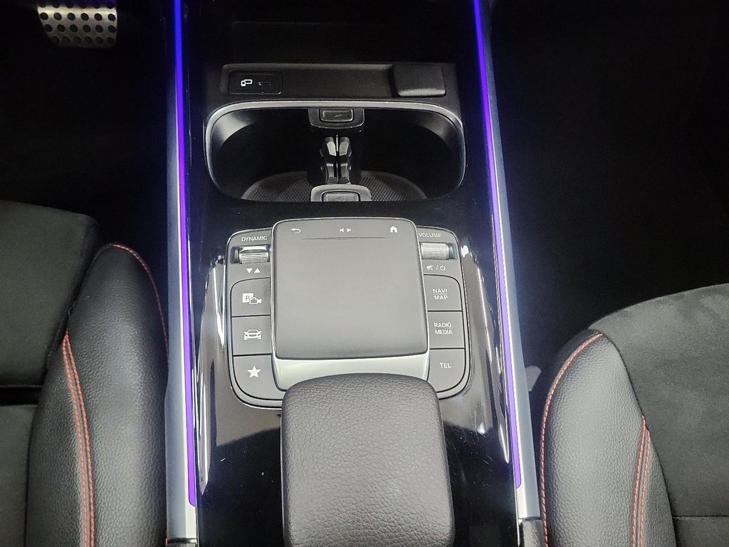 2022 Mercedes-Benz GLB in Quebec, Quebec - 18 - w1024h768px