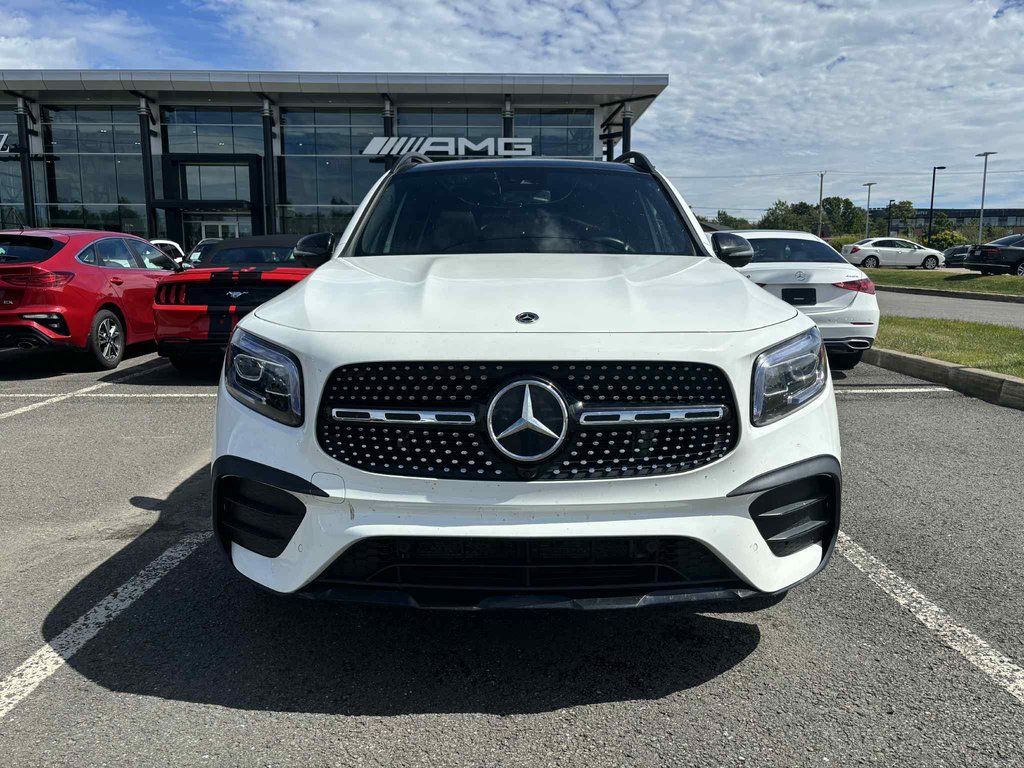Mercedes-Benz GLB  2022 à Québec, Québec - 2 - w1024h768px