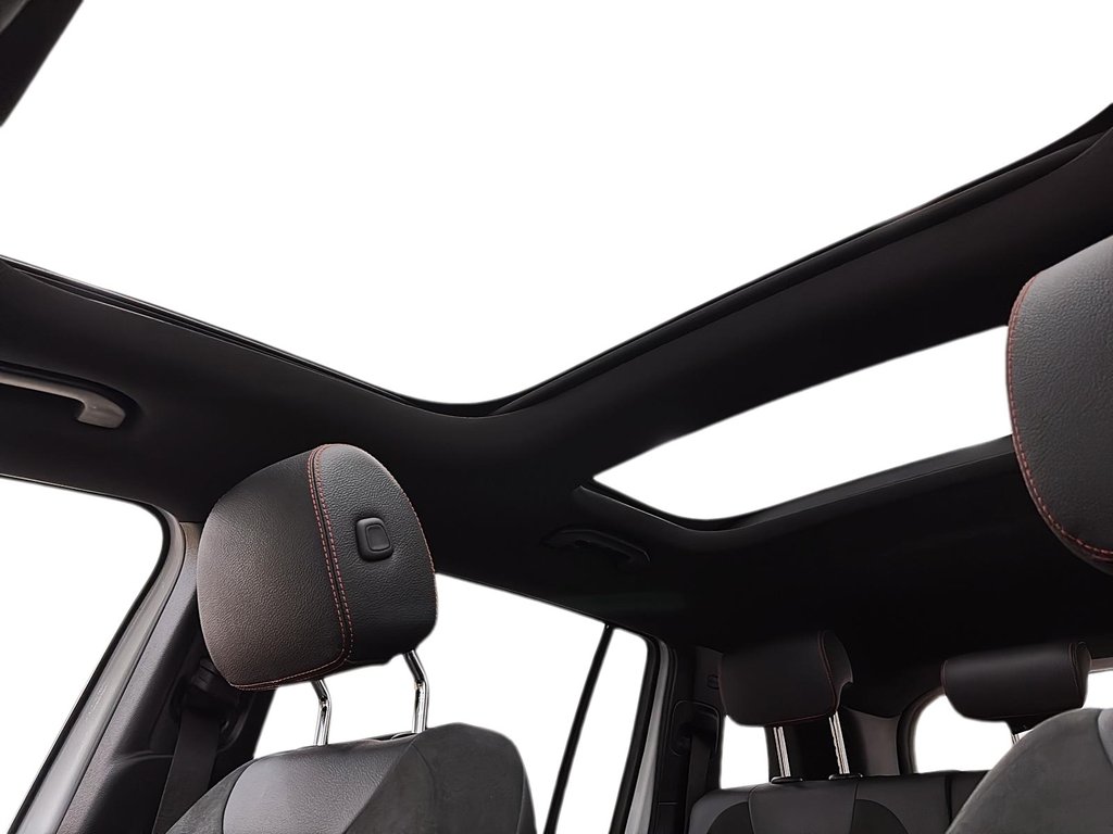 Mercedes-Benz GLB  2022 à Québec, Québec - 13 - w1024h768px