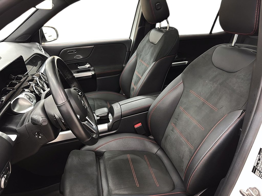 Mercedes-Benz GLB  2022 à Québec, Québec - 10 - w1024h768px