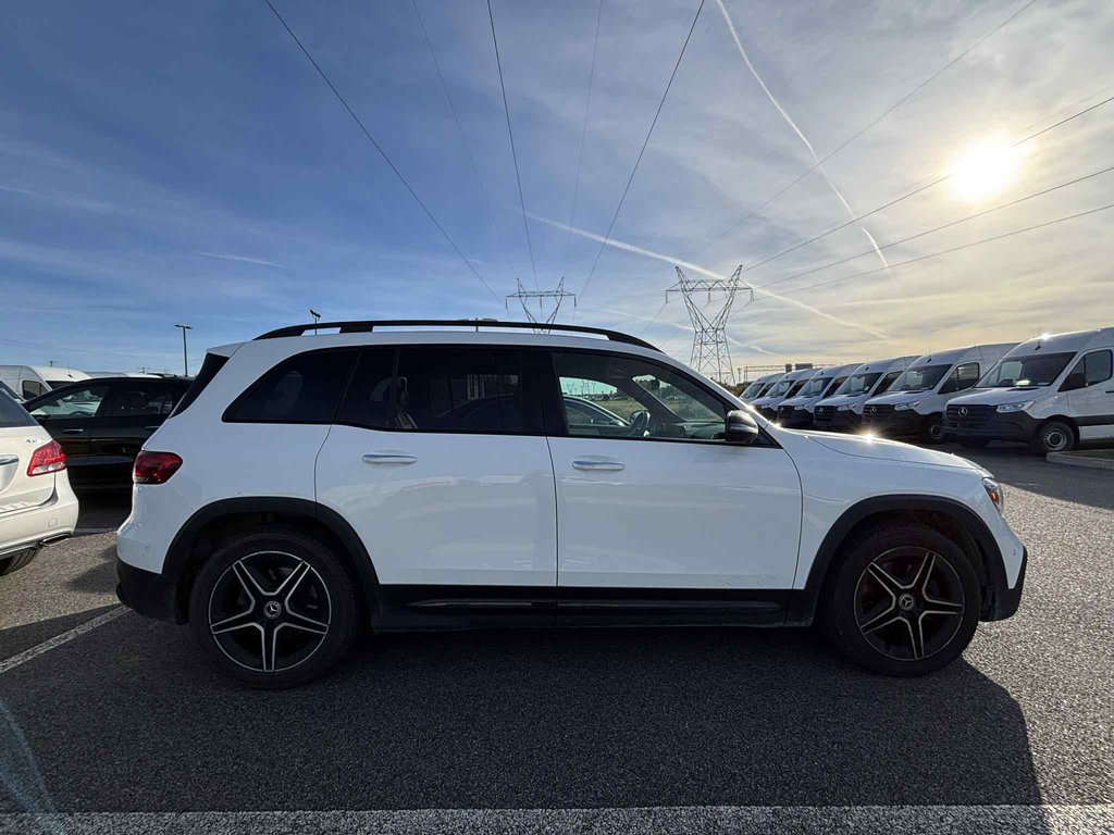 2022 Mercedes-Benz GLB in Quebec, Quebec - 4 - w1024h768px
