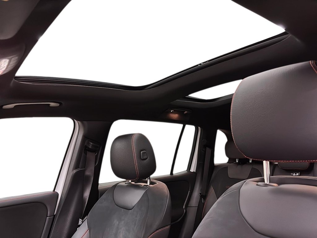 2022 Mercedes-Benz GLB in Quebec, Quebec - 11 - w1024h768px