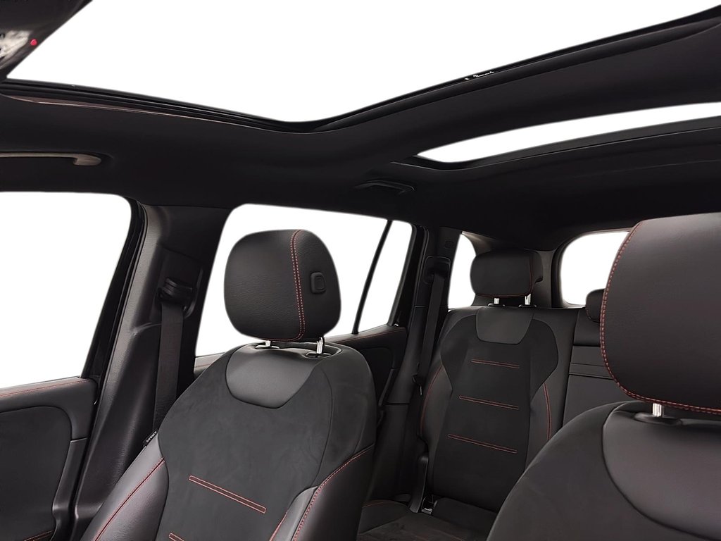 2022 Mercedes-Benz GLB in Quebec, Quebec - 10 - w1024h768px