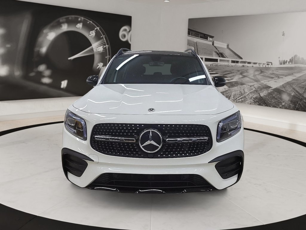 2023 Mercedes-Benz GLB in Quebec, Quebec - 2 - w1024h768px