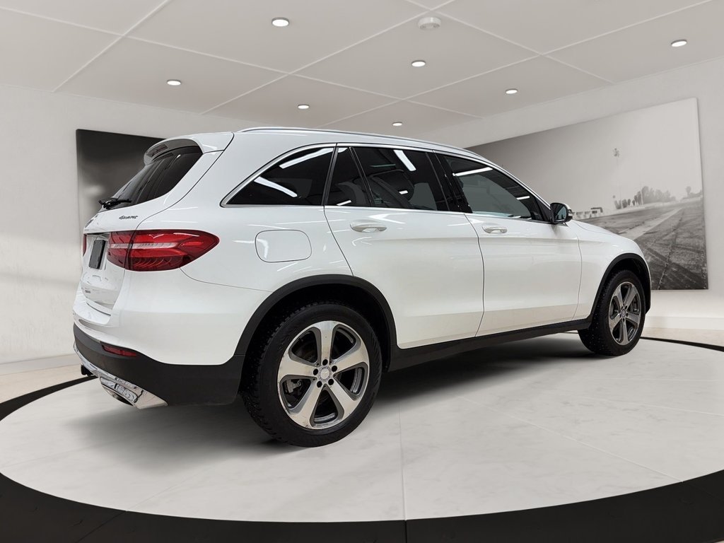 Mercedes-Benz GLC  2017 à Québec, Québec - 4 - w1024h768px