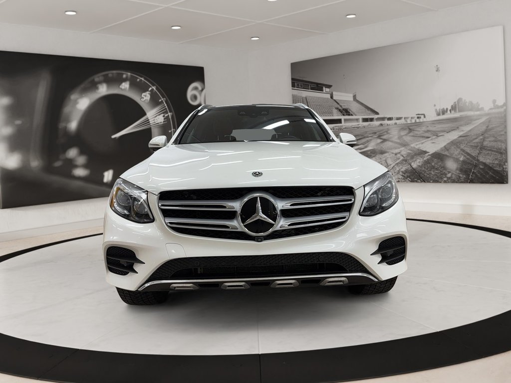 2019 Mercedes-Benz GLC in Quebec, Quebec - 2 - w1024h768px