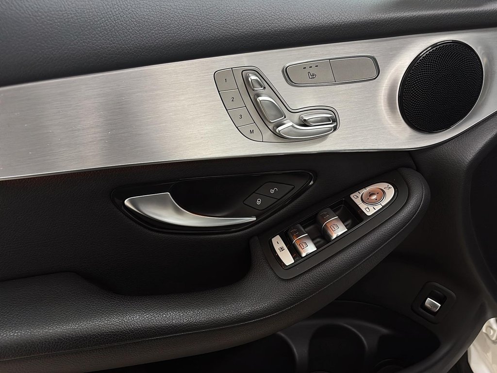 Mercedes-Benz GLC  2019 à Québec, Québec - 9 - w1024h768px