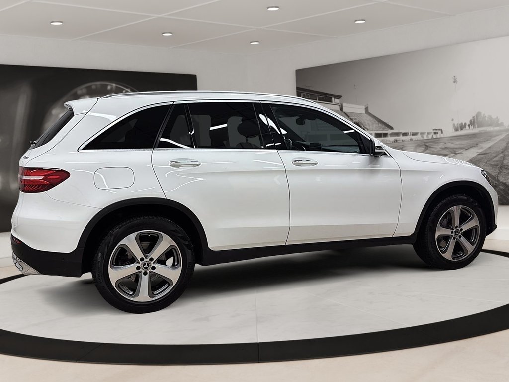 Mercedes-Benz GLC  2019 à Québec, Québec - 4 - w1024h768px