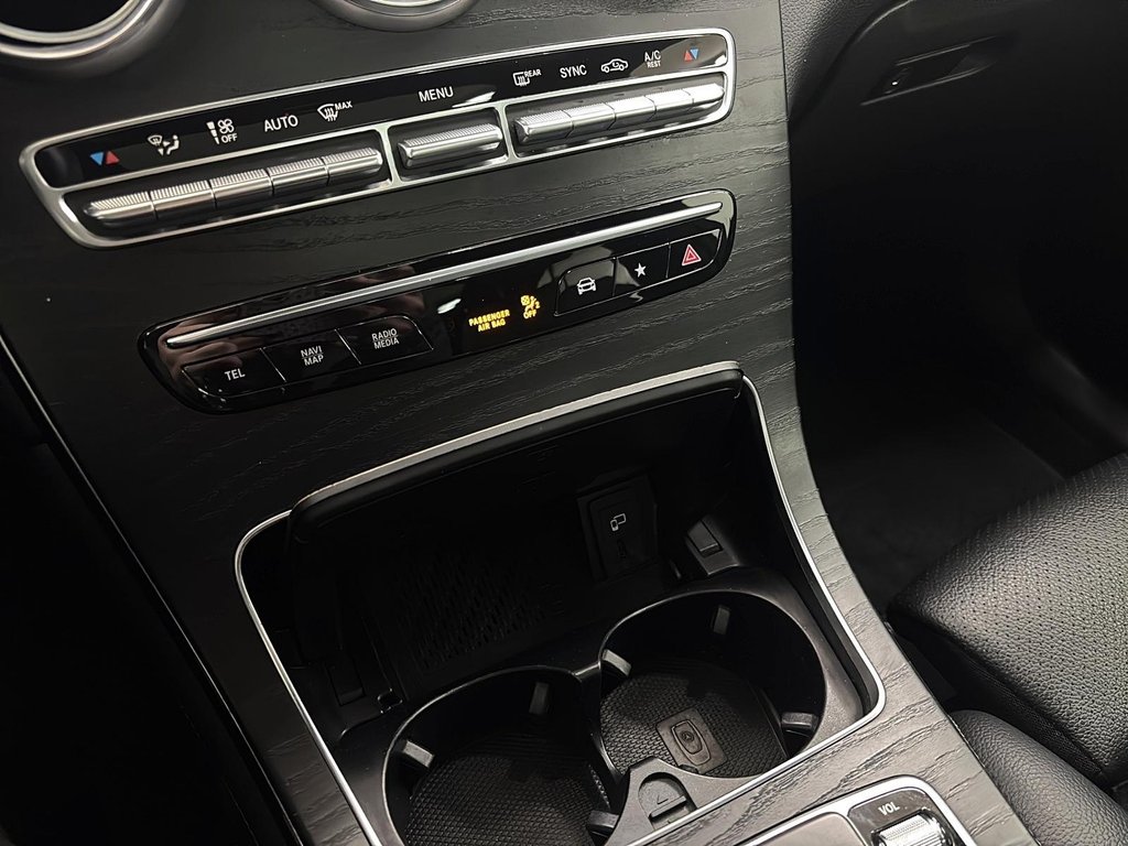 Mercedes-Benz GLC  2020 à Québec, Québec - 17 - w1024h768px