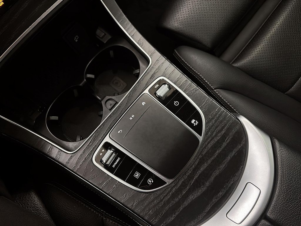 Mercedes-Benz GLC  2020 à Québec, Québec - 18 - w1024h768px