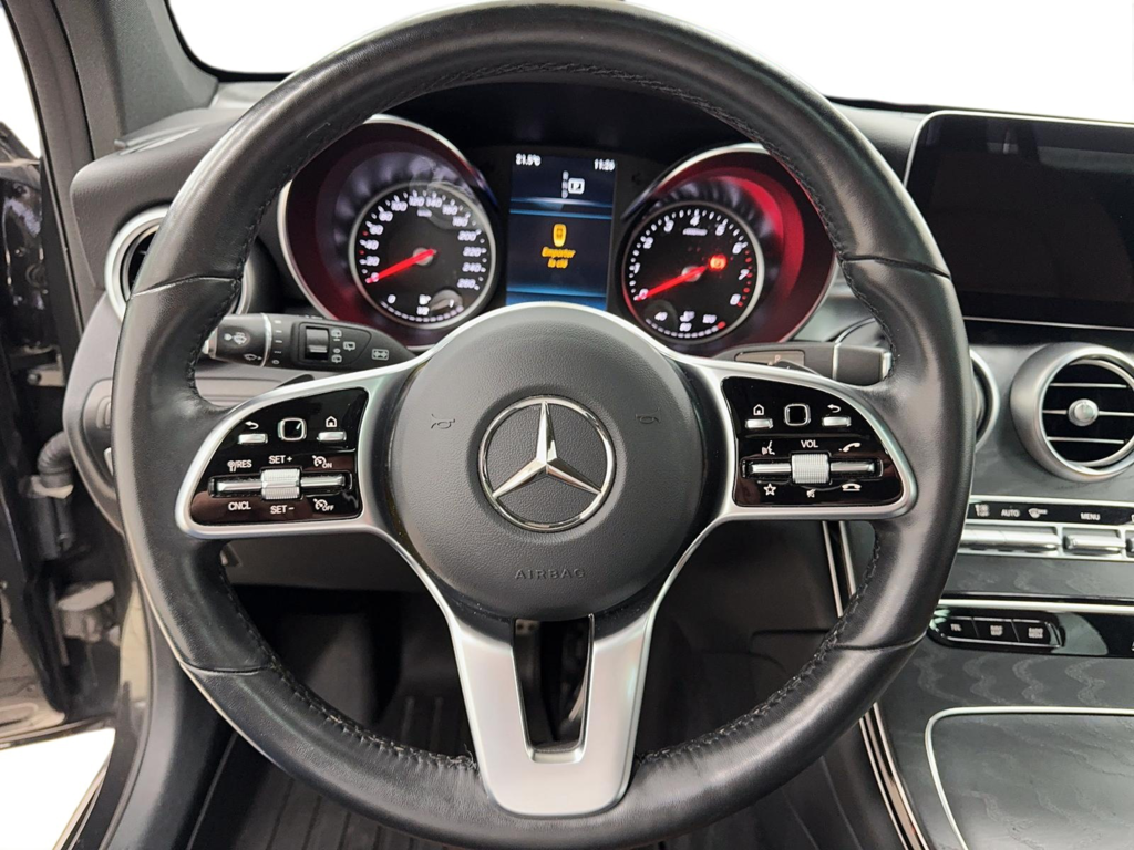 2021 Mercedes-Benz GLC in Quebec, Quebec - 17 - w1024h768px