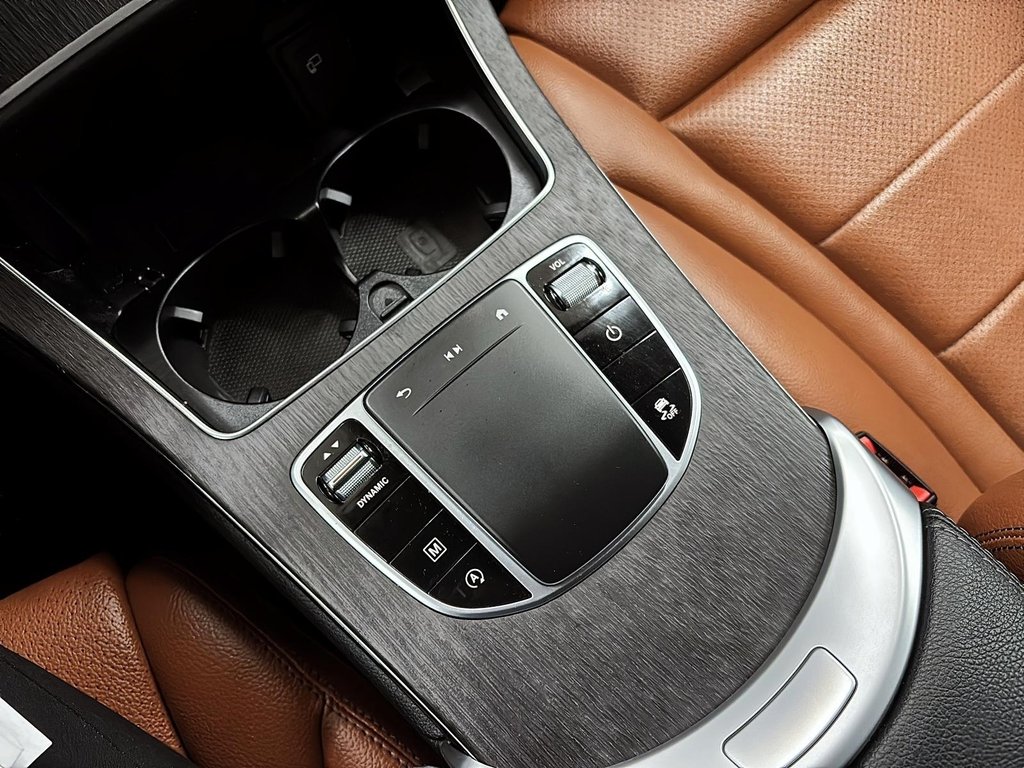 Mercedes-Benz GLC  2021 à Québec, Québec - 17 - w1024h768px