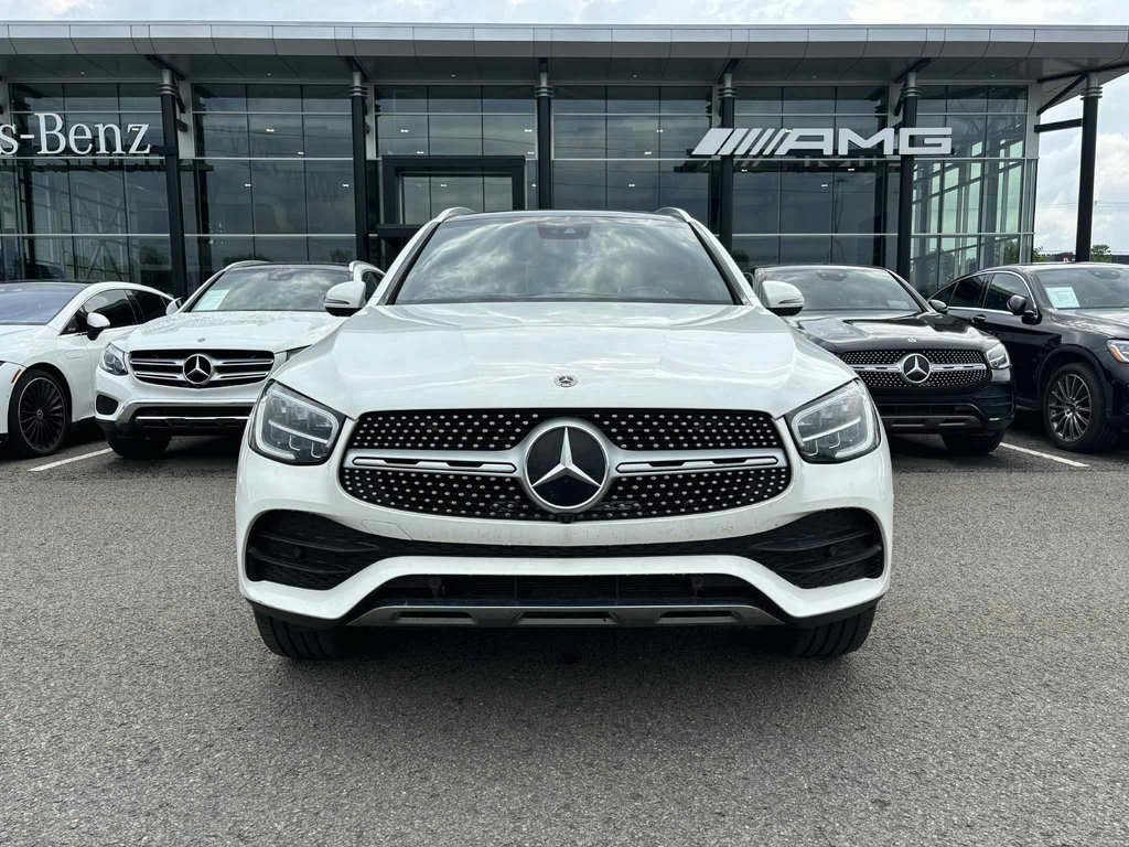 2022 Mercedes-Benz GLC in Quebec, Quebec - 2 - w1024h768px