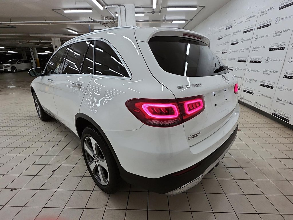 2022 Mercedes-Benz GLC in Quebec, Quebec - 9 - w1024h768px